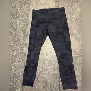 lululemon athletica 23" Fast and Free High Rise Crop Camouflage Leggings Women 8